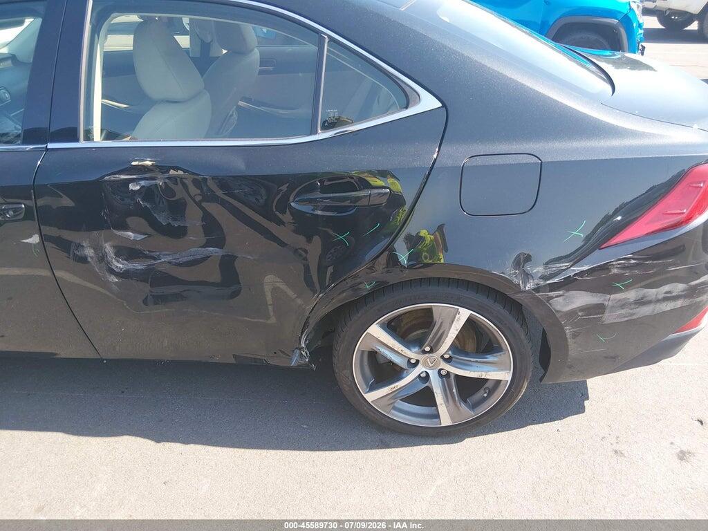 JTHCM1D21H5018250 2017 LEXUS IS 300 photo no. 6