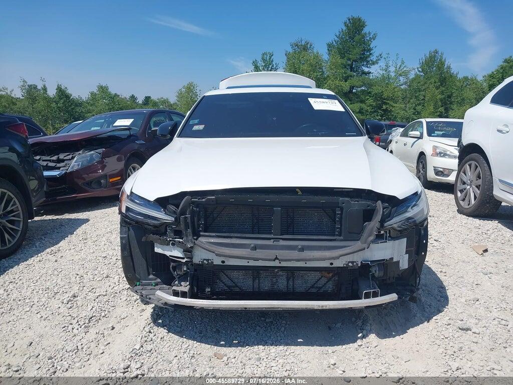 7JRL12TMXNG172234 2022 VOLVO S60 photo no. 11