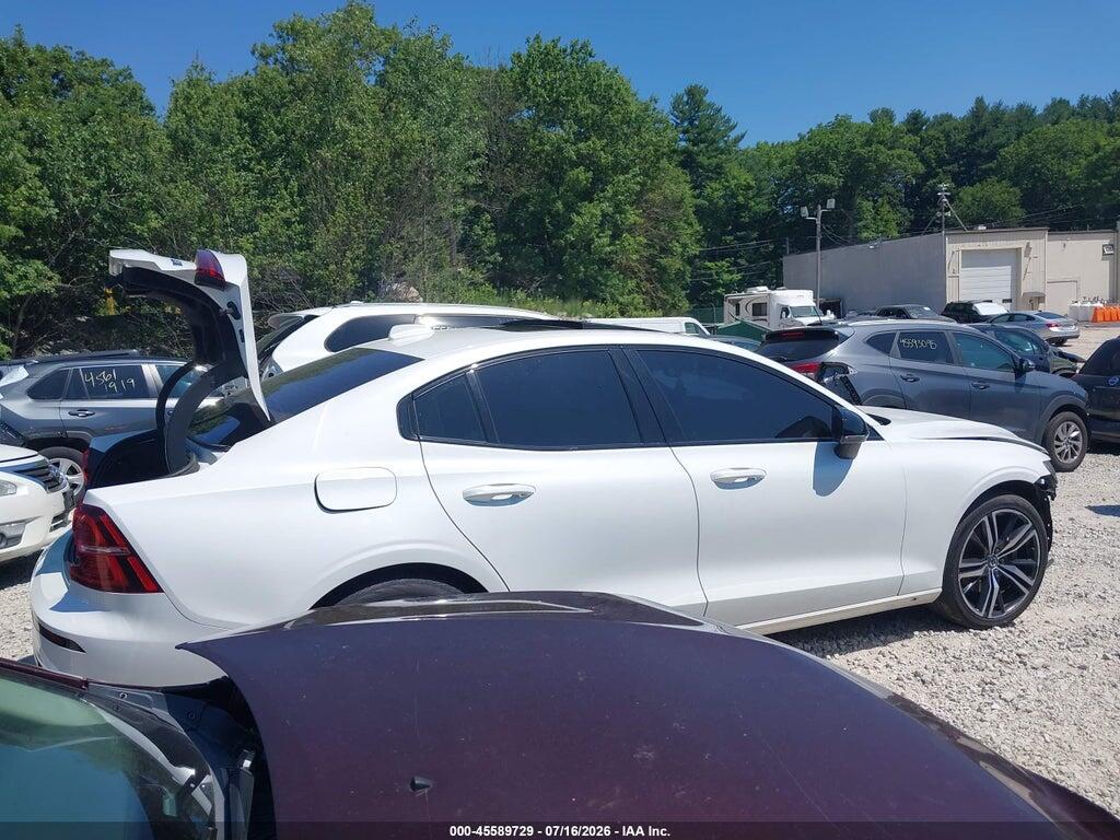 7JRL12TMXNG172234 2022 VOLVO S60 photo no. 12