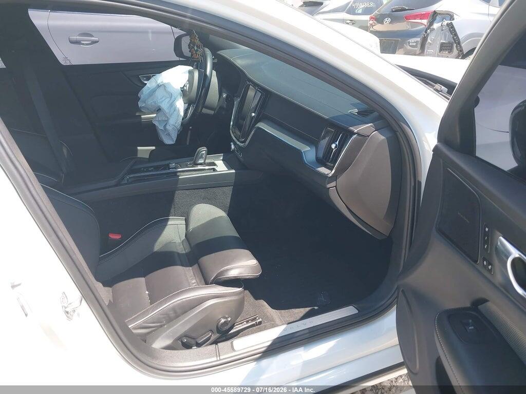 7JRL12TMXNG172234 2022 VOLVO S60 photo no. 5