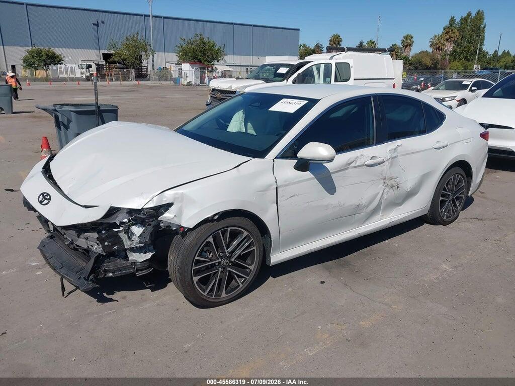4T1DAACKXSU070193 2025 TOYOTA CAMRY photo no. 2