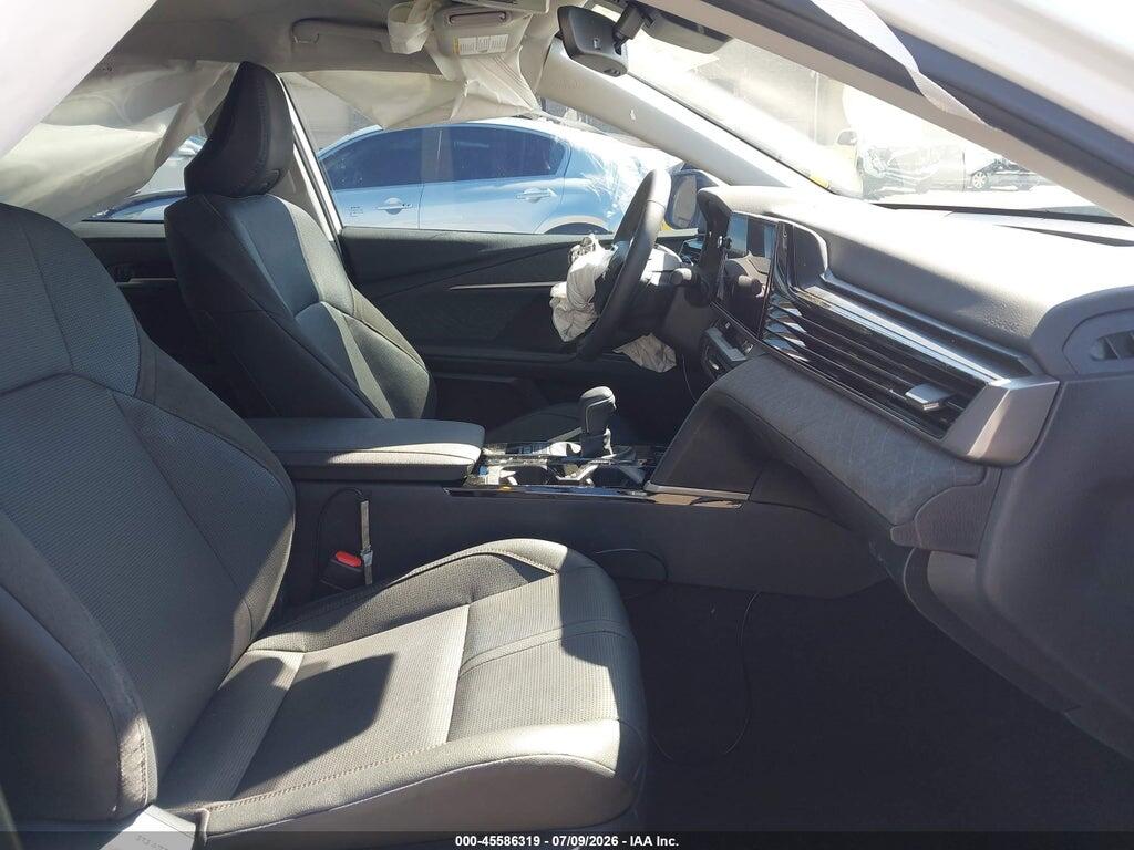 4T1DAACKXSU070193 2025 TOYOTA CAMRY photo no. 5