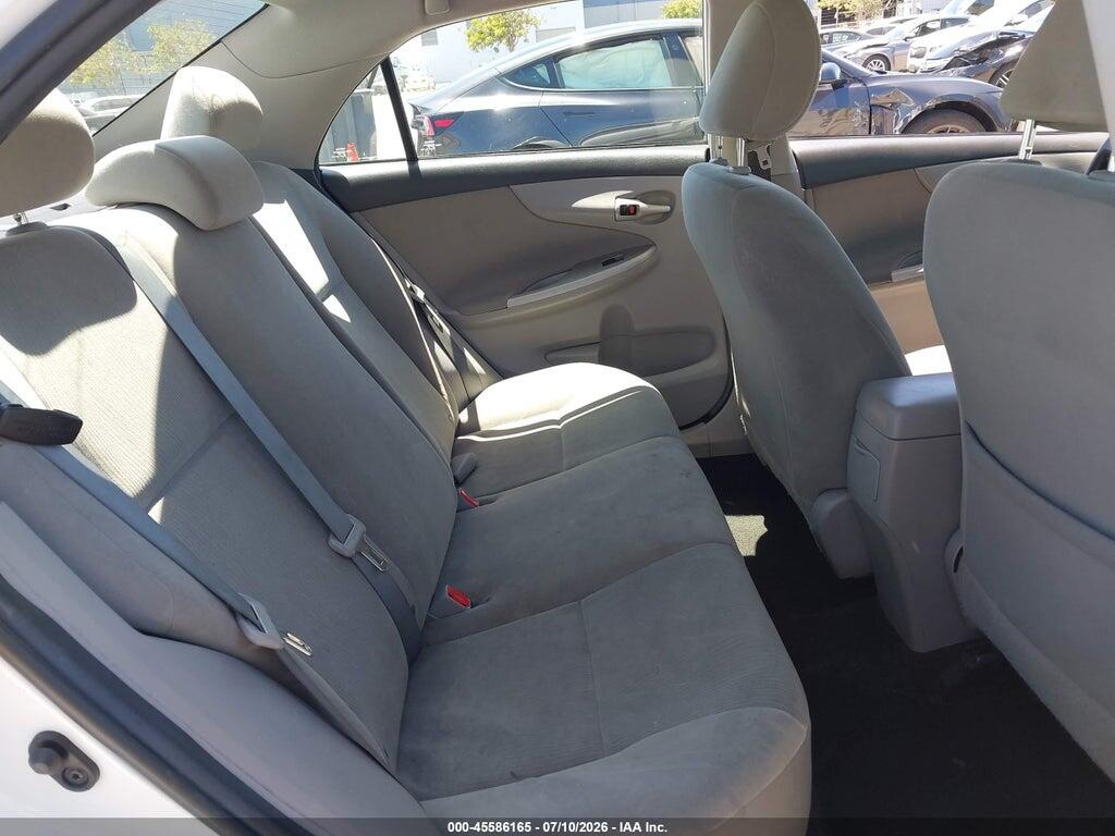 2T1BU4EE8DC008576 2013 TOYOTA COROLLA photo no. 8