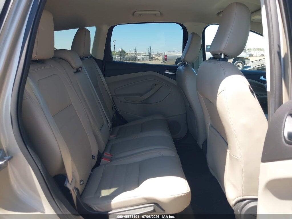 1FMCU9HD0JUC48820 2018 FORD ESCAPE photo no. 8