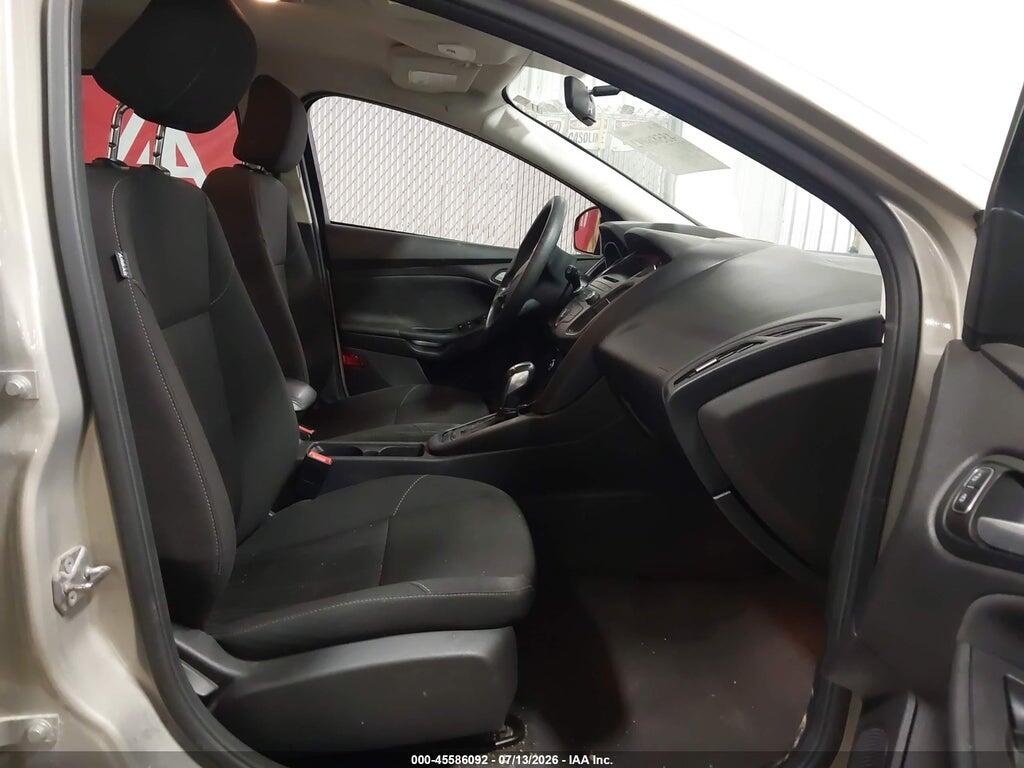 1FADP3K21FL211511 2015 FORD FOCUS photo no. 5