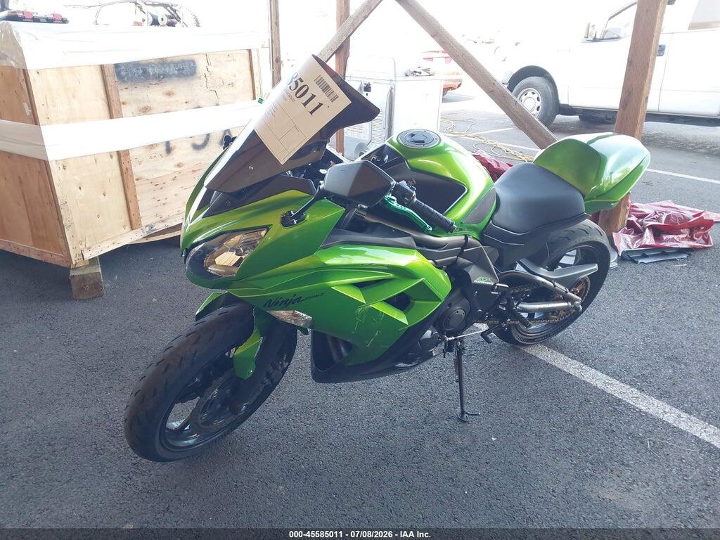 JKAEXEE13CDA06143 2012 KAWASAKI EX650 photo no. 2