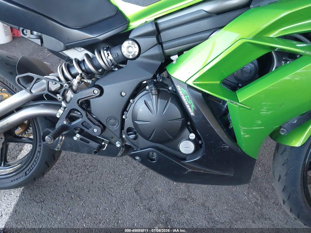 JKAEXEE13CDA06143 2012 KAWASAKI EX650 photo no. 8