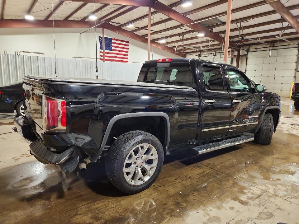 2017 GMC SIERRA K1500 SLT — Фото 3 из 12