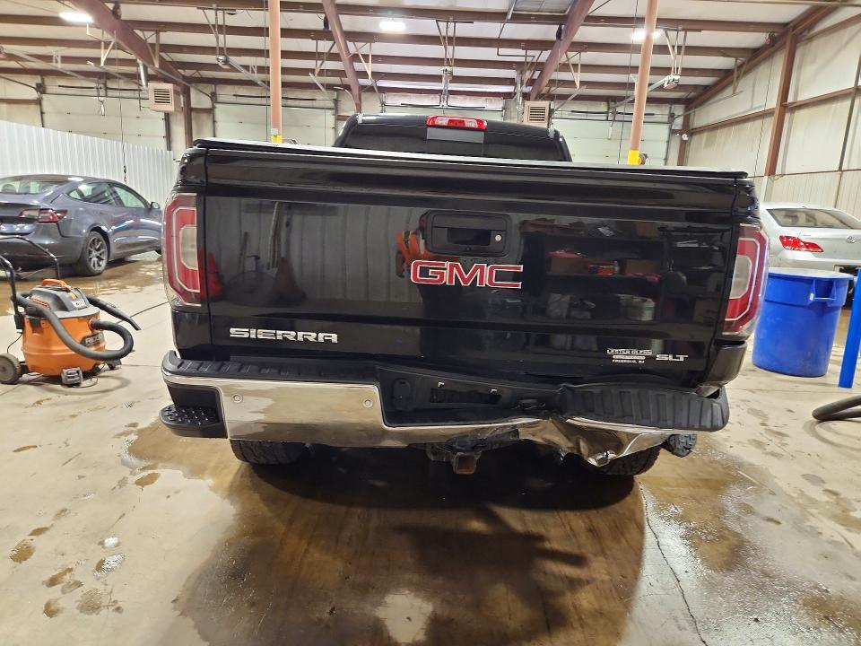 2017 GMC SIERRA K1500 SLT — Фото 6 из 12