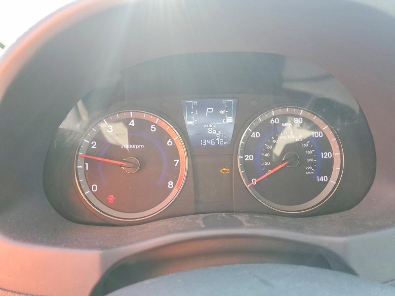 KMHCT5AE4HU310941 2017 HYUNDAI ACCENT photo no. 9