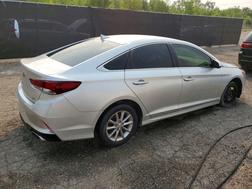 2018 HYUNDAI SONATA ECO — Фото 3 из 12
