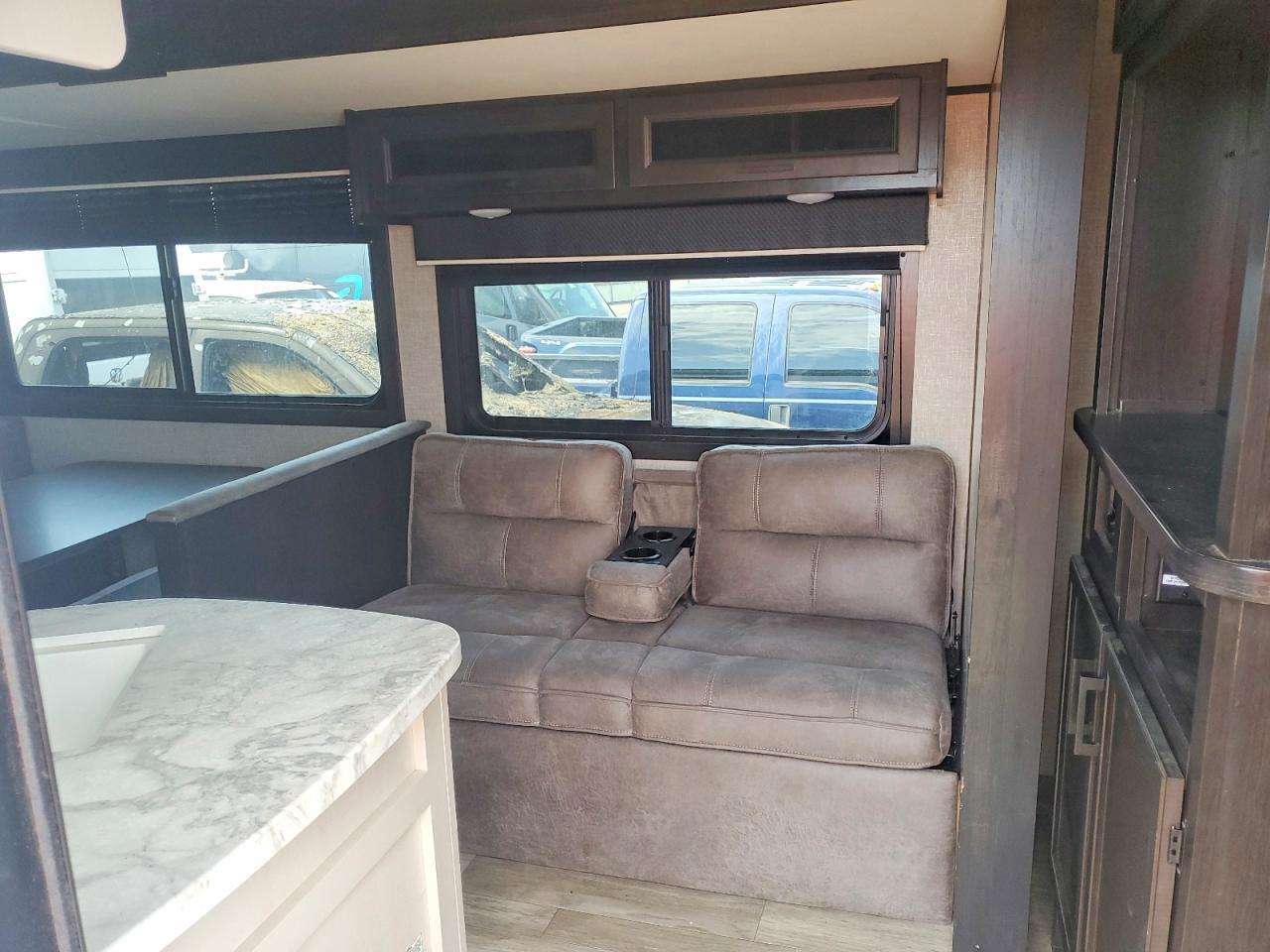 1UJBJ0BP0N17W0673 2022 JAYCO JAY JAY FLIGHT photo no. 6
