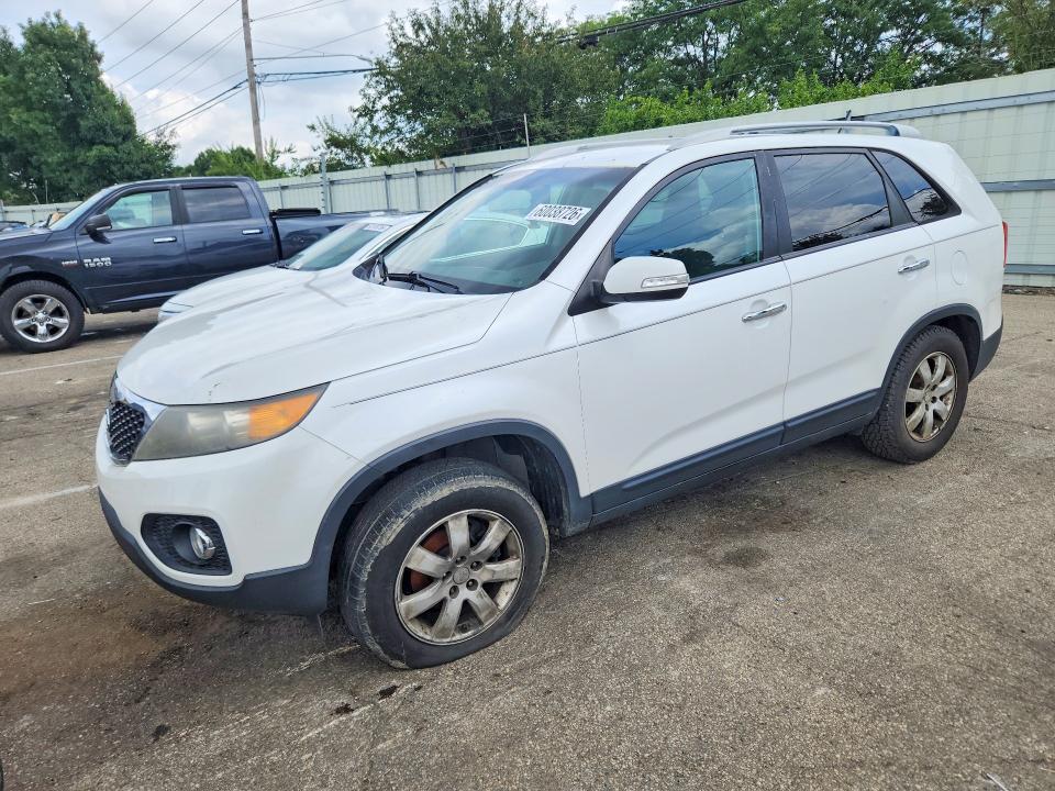 5XYKT4A18BG155942 2011 KIA SORENTO photo no. 1