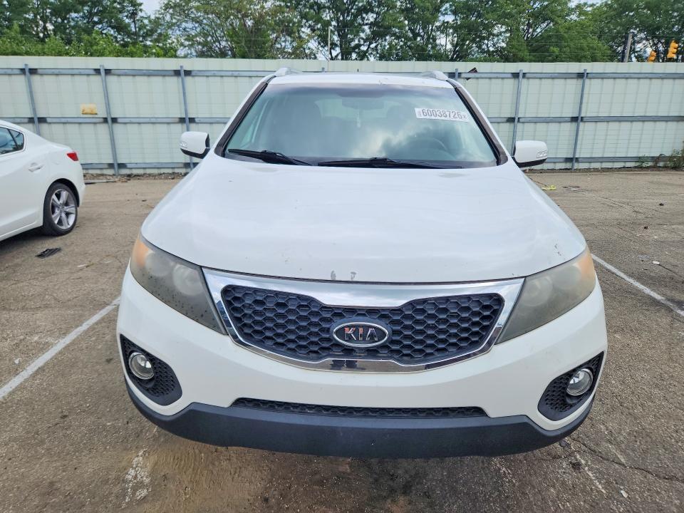 5XYKT4A18BG155942 2011 KIA SORENTO photo no. 5