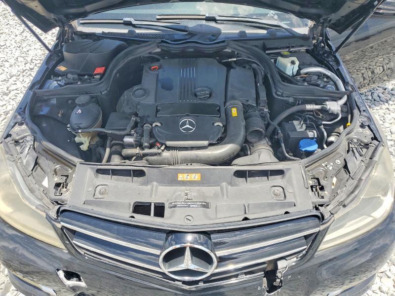 2015 MERCEDES-BENZ C 250 — Фото 11 из 12