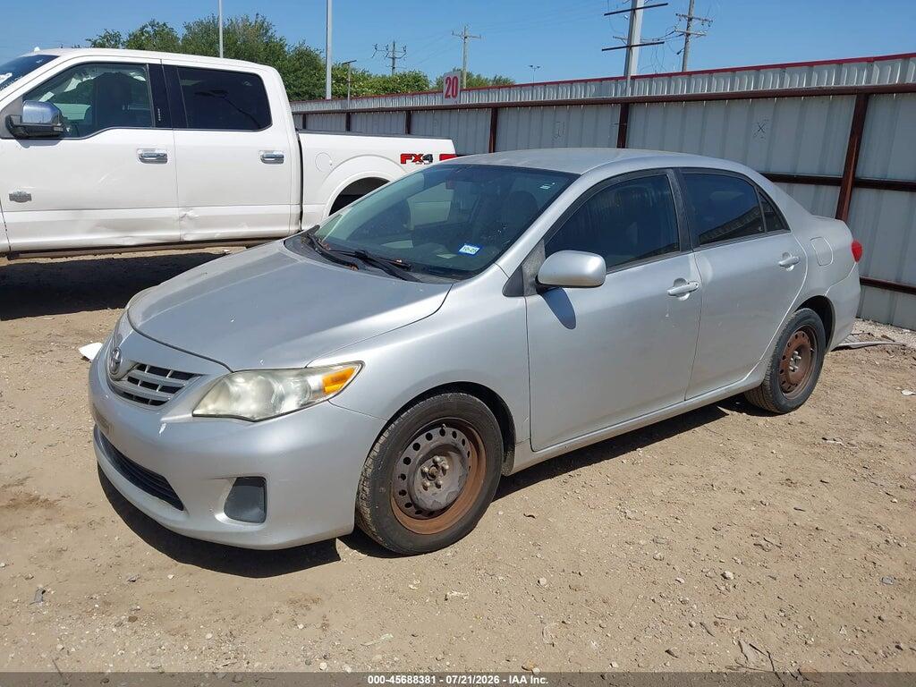 5YFBU4EE9DP093511 2013 TOYOTA COROLLA photo no. 2