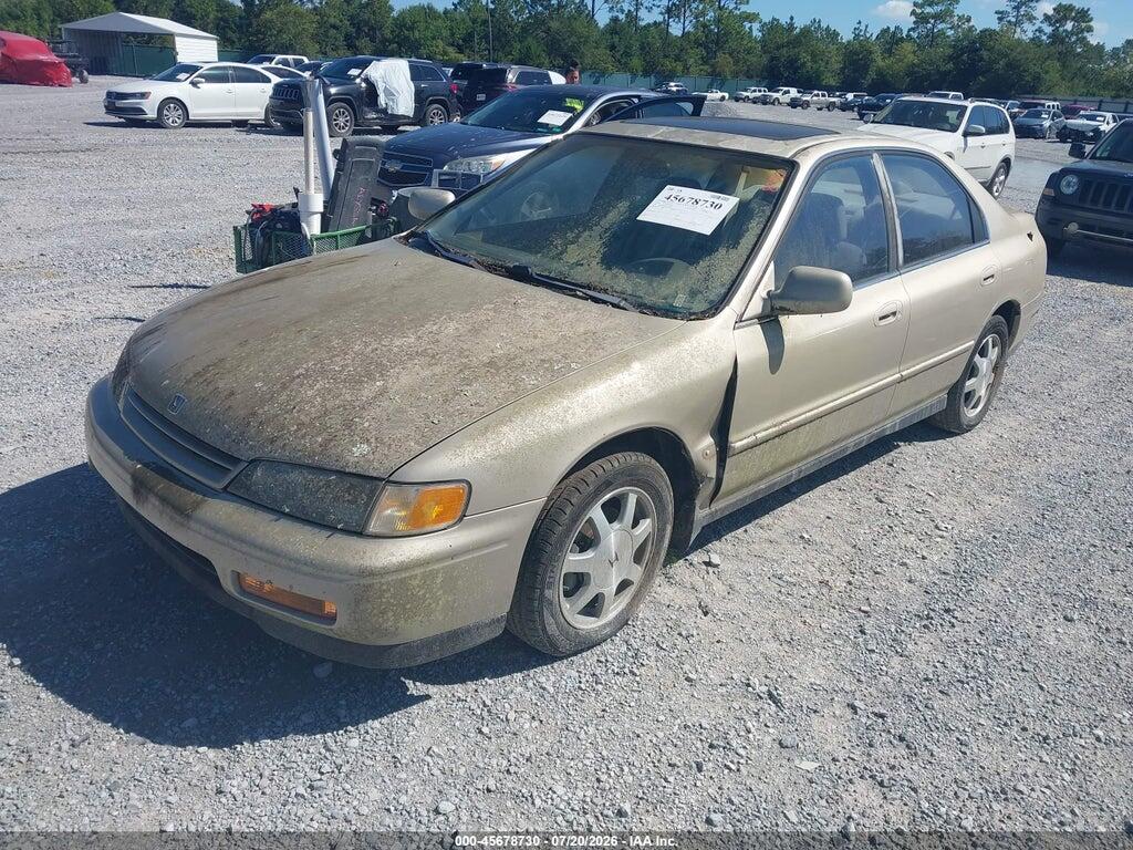 1HGCD5655RA019833 1994 HONDA ACCORD photo no. 2