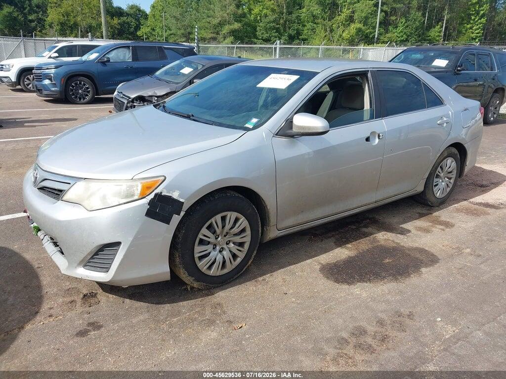 4T4BF1FK8DR286928 2013 TOYOTA CAMRY photo no. 2