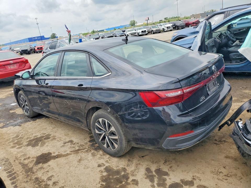2025 VOLKSWAGEN JETTA S — Фото 2 из 12