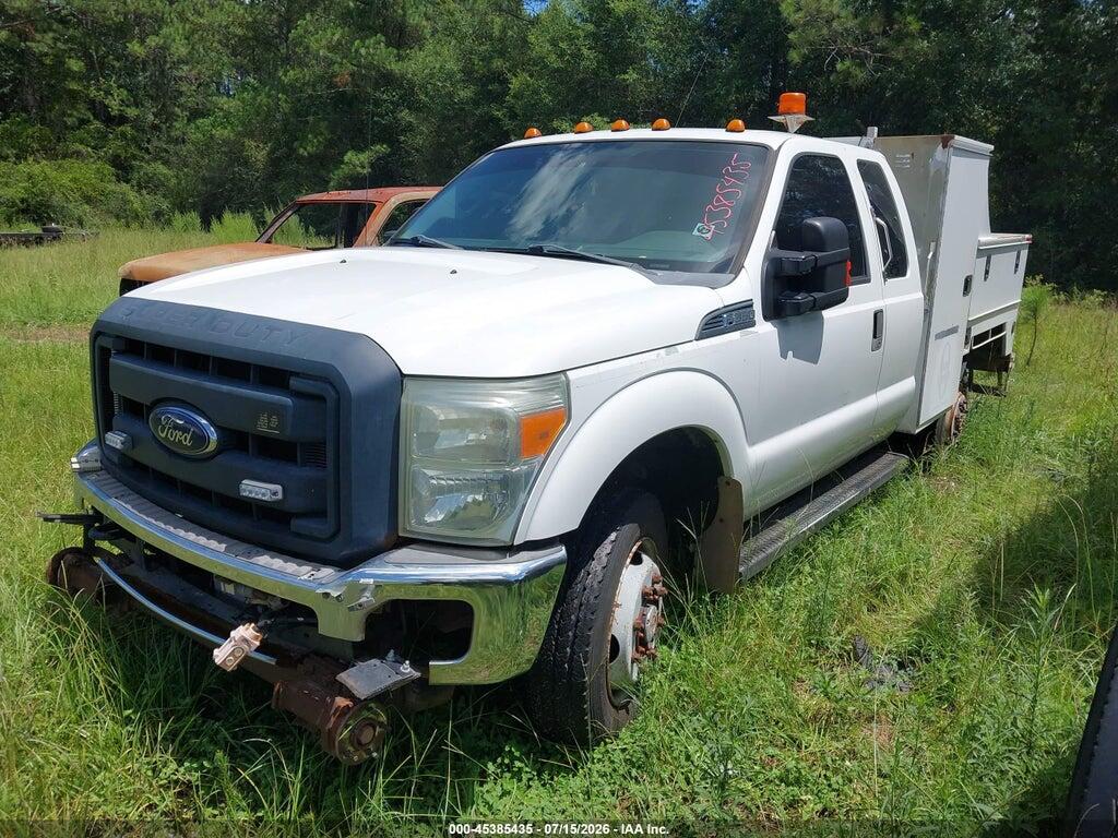 1FD7X3B63FEA78227 2015 FORD F-350 photo no. 2