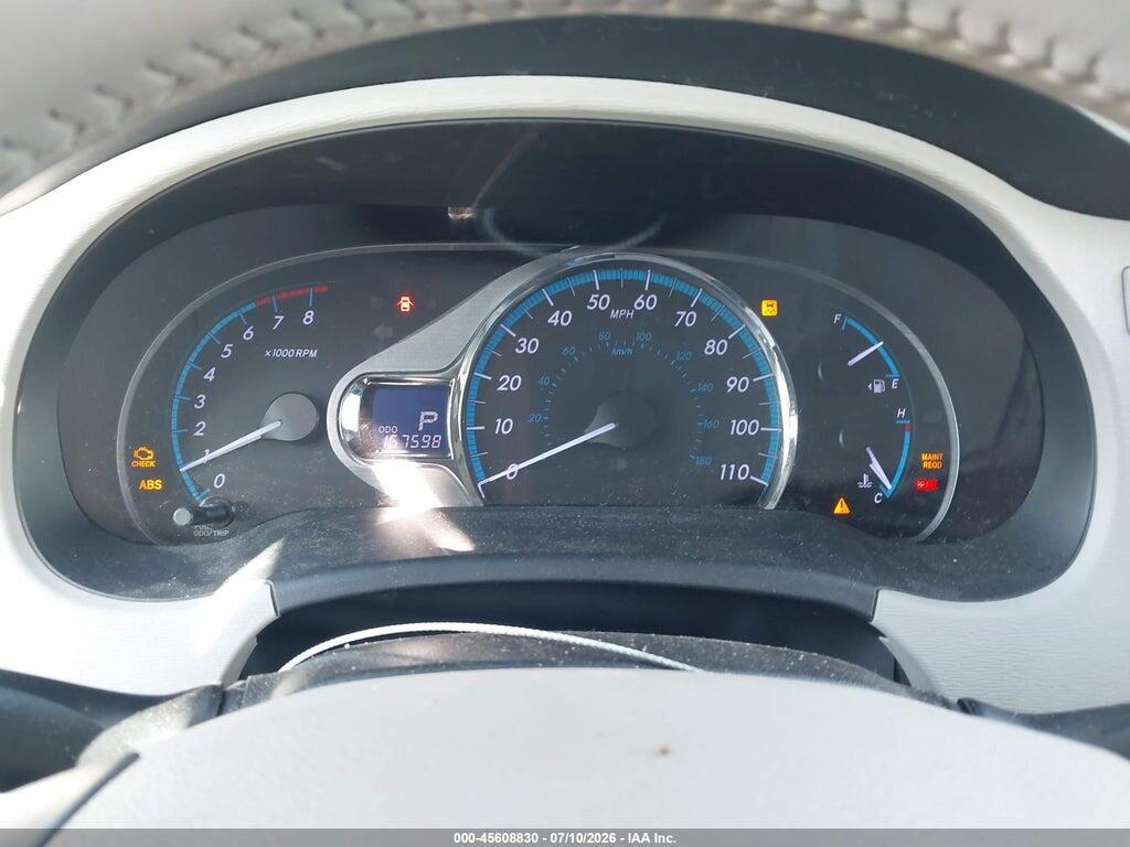 5TDYK3DC0BS104796 2011 TOYOTA SIENNA photo no. 7