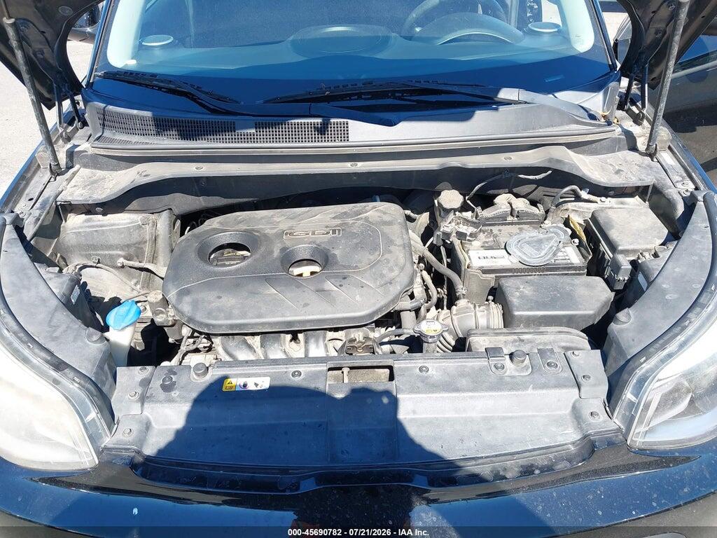 KNDJP3A58F7111875 2015 KIA SOUL photo no. 10