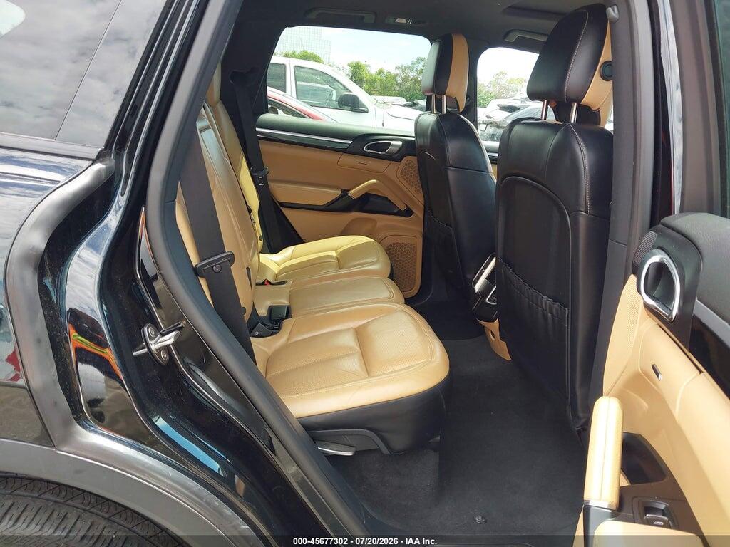 WP1AA2A2XHKA88549 2017 PORSCHE CAYENNE photo no. 8