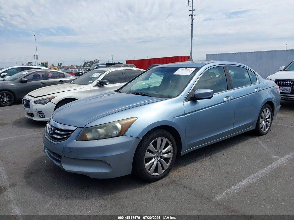 1HGCP2F74CA132851 2012 HONDA ACCORD photo no. 2
