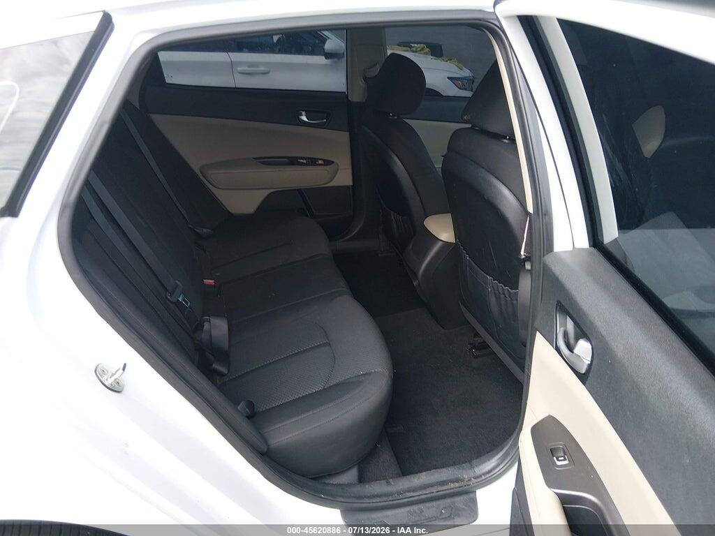 5XXGT4L33HG169779 2017 KIA OPTIMA photo no. 8