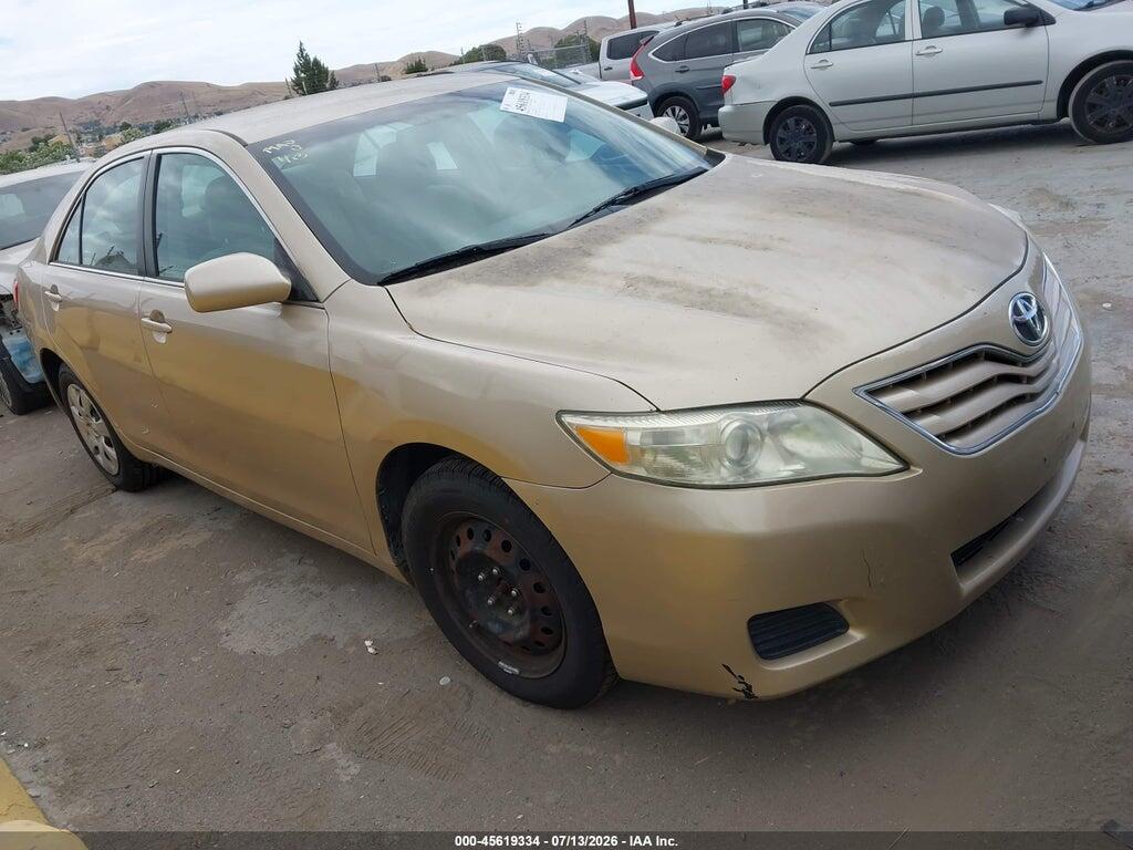 4T1BF3EK4BU117607 2011 TOYOTA CAMRY photo no. 1