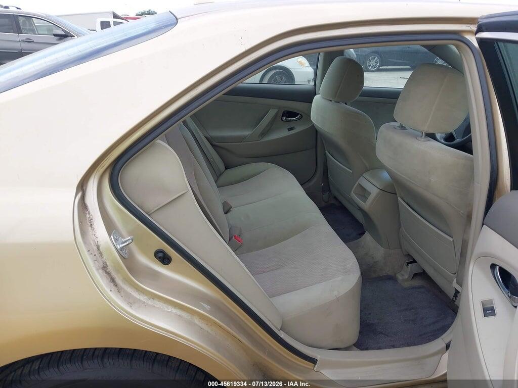 4T1BF3EK4BU117607 2011 TOYOTA CAMRY photo no. 8