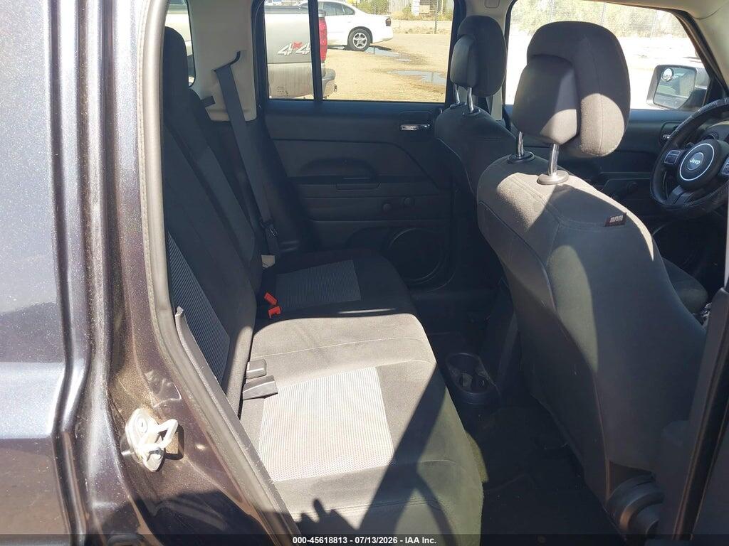 1C4NJPBB5GD562070 2016 JEEP PATRIOT photo no. 8