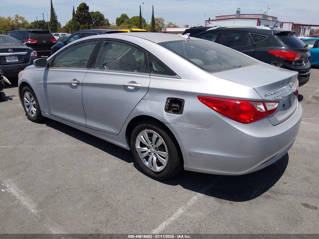 5NPEB4AC2CH473504 2012 HYUNDAI SONATA photo no. 3