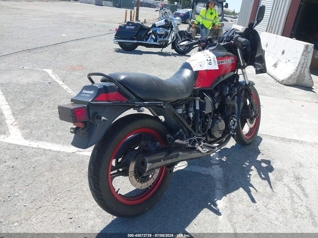 JKAZXFA14FA011187 1985 KAWASAKI ZX550 photo no. 4