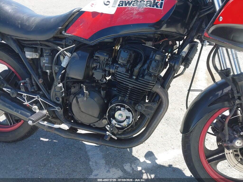JKAZXFA14FA011187 1985 KAWASAKI ZX550 photo no. 8