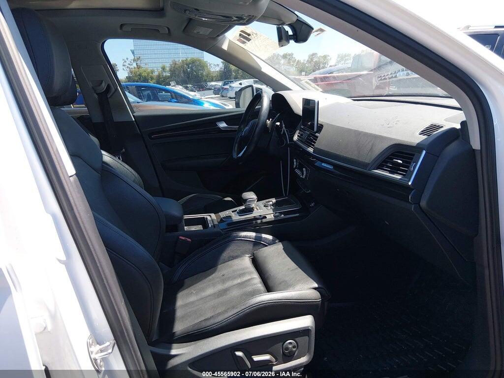 WA1BNAFY1J2184944 2018 AUDI Q5 photo no. 5