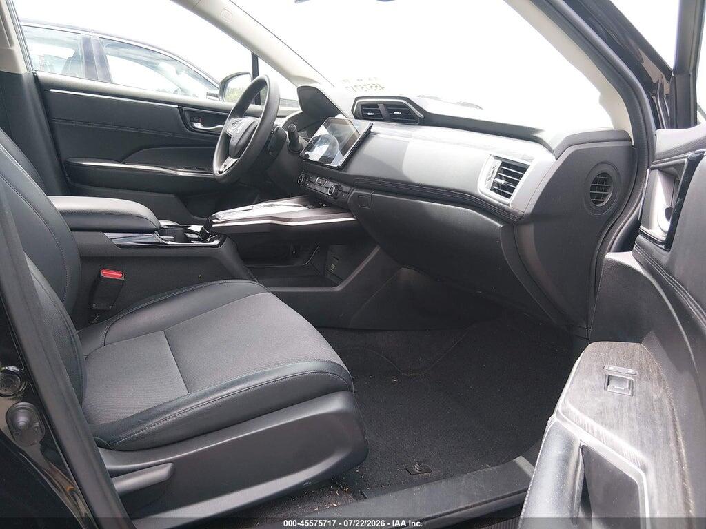 JHMZC5F19JC001996 2018 HONDA CLARITY PLUG-IN HYBRID photo no. 5