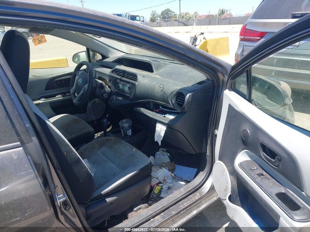 JTDKDTB30E1568014 2014 TOYOTA PRIUS C photo no. 5