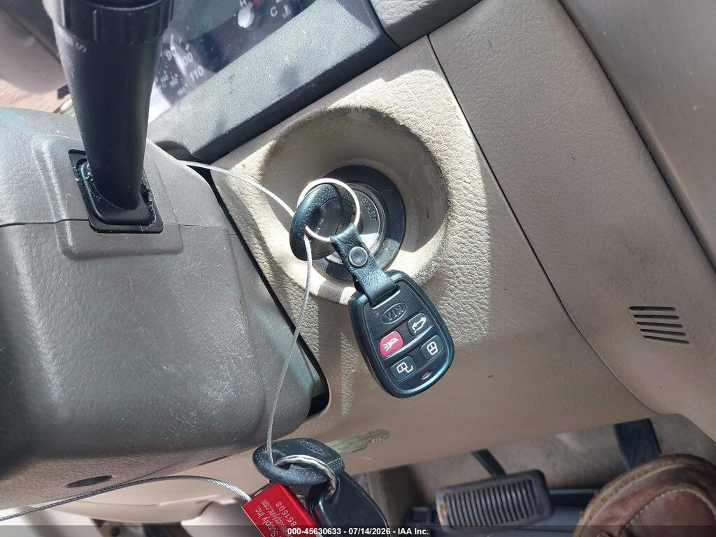 KNDJD733865552333 2006 KIA SORENTO photo no. 11