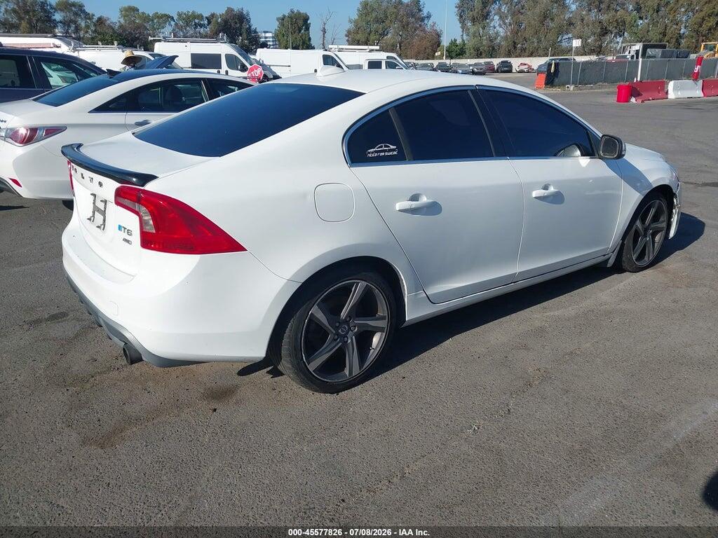 YV1902FH3C2104260 2012 VOLVO S60 photo no. 4