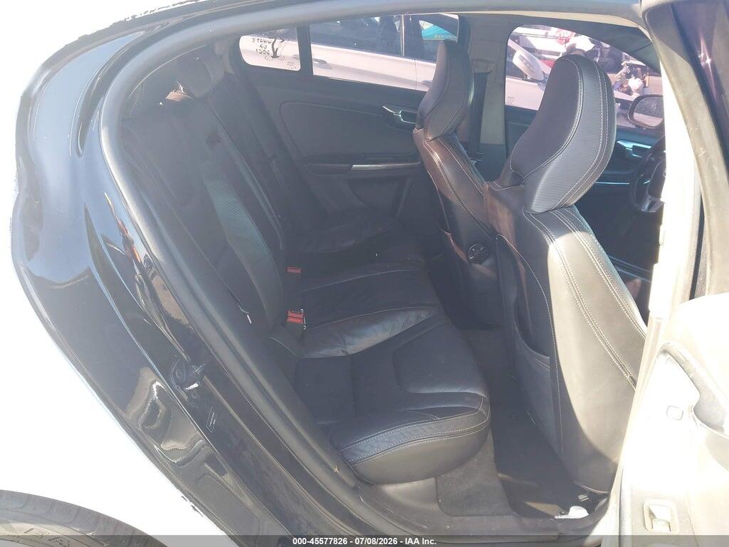 YV1902FH3C2104260 2012 VOLVO S60 photo no. 8