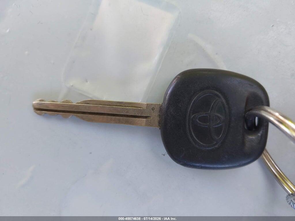 JTEEP21A150073143 2005 TOYOTA HIGHLANDER photo no. 11