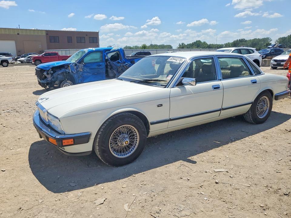 1993 JAGUAR XJ6 SAJHW1745PC678558