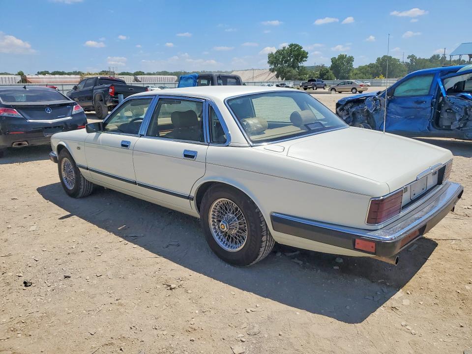 1993 JAGUAR XJ6 SOVEREIGN — Фото 2 из 12