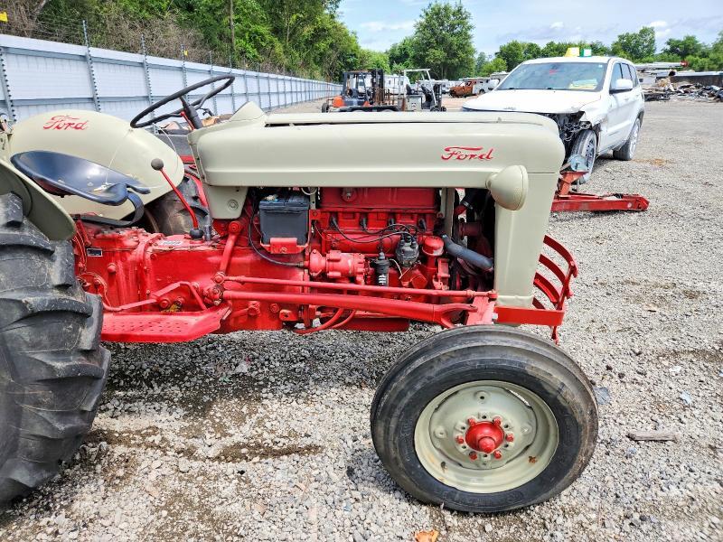 1953 FORD UNKNOWN  TRACTOR TRACTOR — Фото 9 из 10