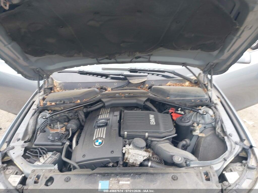 WBAPT73528CX00390 2008 BMW 535XI photo no. 10