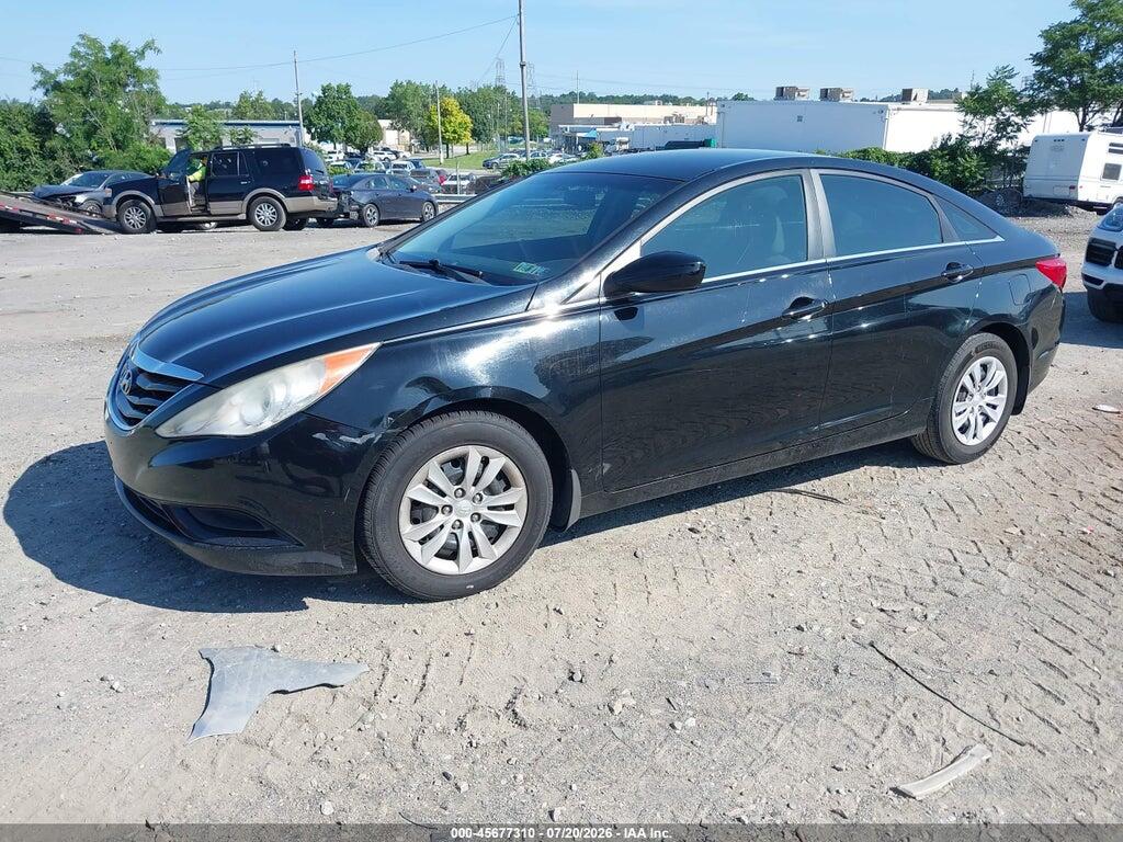 5NPEB4AC0BH303995 2011 HYUNDAI SONATA photo no. 2