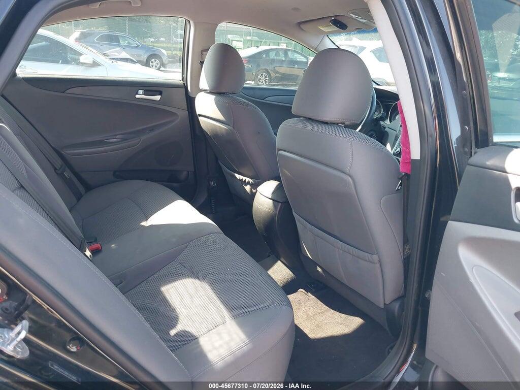 5NPEB4AC0BH303995 2011 HYUNDAI SONATA photo no. 8
