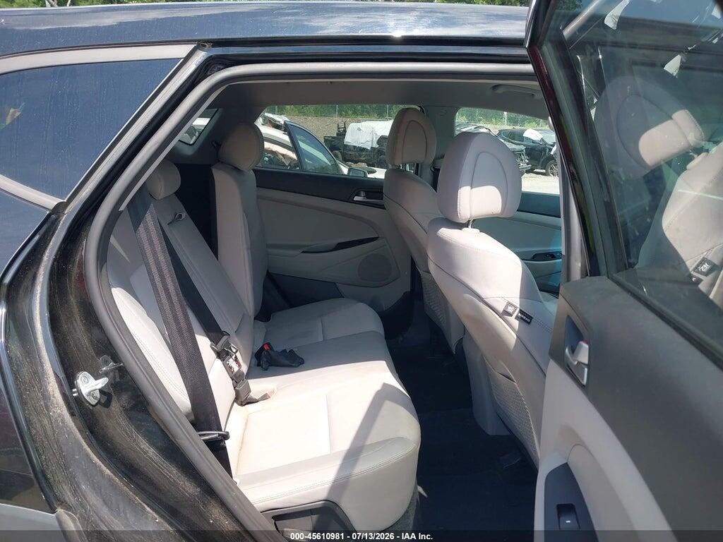 KM8J2CA46JU779959 2018 HYUNDAI TUCSON photo no. 8