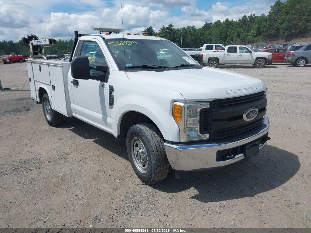 1FTBF3A62HEE52770 2017 FORD F-350 photo no. 1